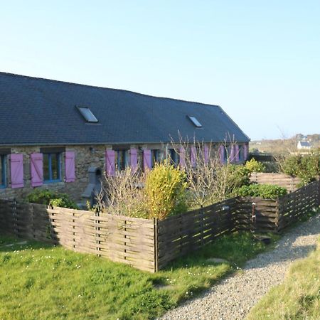 Les Gites Aux Volets Roses Landunvez Buitenkant foto